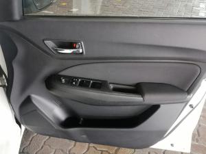 Suzuki Swift 1.2 GL manual - Image 29