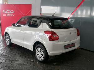 Suzuki Swift 1.2 GL manual - Image 3