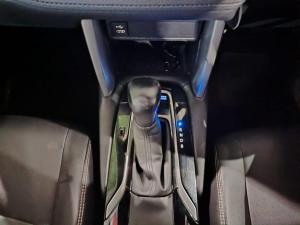 Toyota Corolla Cross 1.8 Hybrid XS - Image 13
