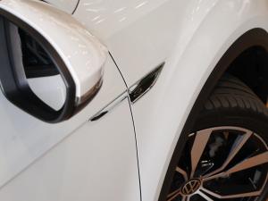 Volkswagen T-Roc 2.0TSI 4Motion R-Line - Image 32