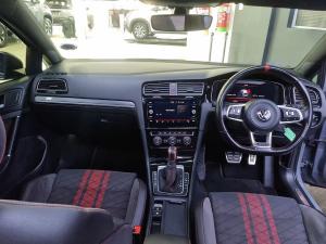 Volkswagen Golf GTI TCR - Image 24