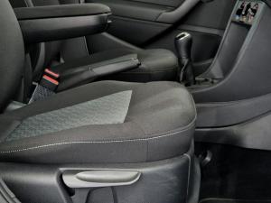 Volkswagen Polo Vivo hatch 1.4 Life - Image 16