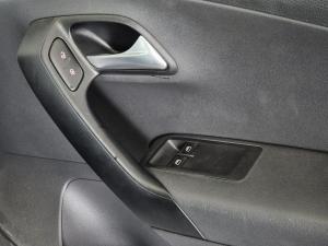 Volkswagen Polo Vivo hatch 1.4 - Image 25