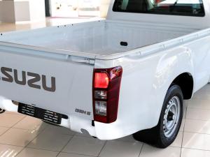 Isuzu D-Max Gen 6 250C single cab - Image 24