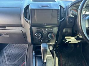 Isuzu D-Max 250 double cab X-Rider auto - Image 14