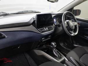Suzuki Baleno 1.5 GLX auto - Image 7