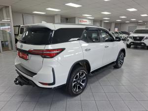 Toyota Fortuner 2.8GD-6 48V - Image 2