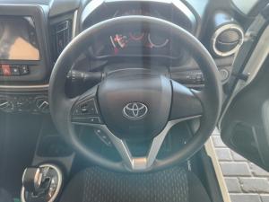 Toyota Vitz 1.0 XR auto - Image 8