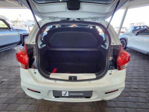 Toyota Vitz 1.0 XR auto - Image 12