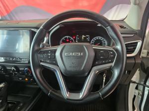 Isuzu D-Max 1.9TD double cab LS 4x4 auto - Image 8