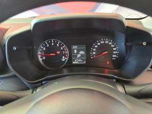 Suzuki Swift 1.2 GL+ auto - Image 9