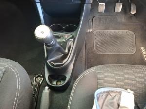 Toyota Etios Cross 1.5 Xs - Image 10