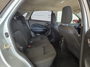 Toyota Starlet 1.5 XR manual - Image 12