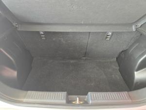 Toyota Starlet 1.5 XR manual - Image 13
