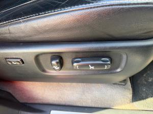 Toyota Land Cruiser 200 4.5D-4D V8 VX - Image 14