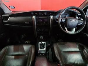 Toyota Fortuner 2.4GD-6 auto - Image 6