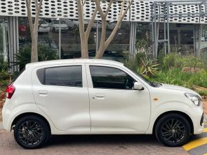 Toyota Vitz 1.0 XR auto - Image 3