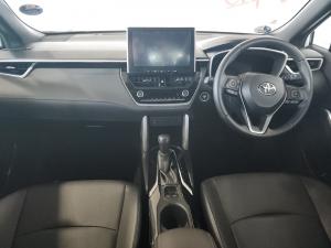 Toyota Corolla Cross 1.8 HEV XS - Image 6