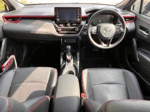 Toyota Corolla Cross 1.8 Hybrid GR-Sport - Image 6