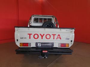Toyota Land Cruiser 79 4.5D-4D LX V8 single cab - Image 5