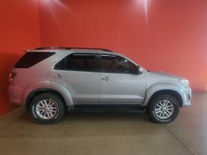 Toyota Fortuner 3.0D-4D 4x4 Ltd edition - Image 3
