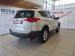 Toyota RAV4 2.0 GX auto - Thumbnail 2