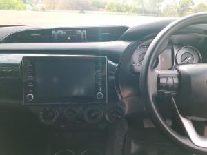 Toyota Hilux 2.4GD-6 double cab 4x4 Raider auto - Image 13