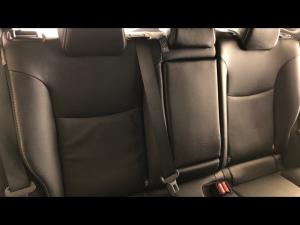 Toyota Corolla Cross 1.8 Hybrid XR - Image 11