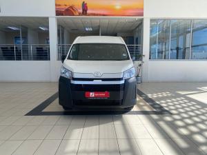 Toyota Quantum 2.8 SLWB panel van - Image 4