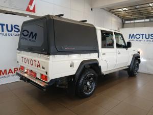 Toyota Land Cruiser 79 2.8GD-6 double cab auto - Image 2