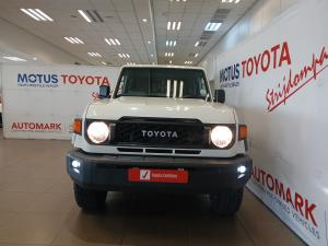 Toyota Land Cruiser 79 2.8GD-6 double cab auto - Image 4