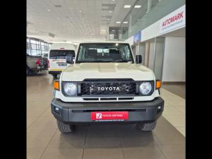 Toyota Land Cruiser 79 2.8 GD-6D/C - Image 4