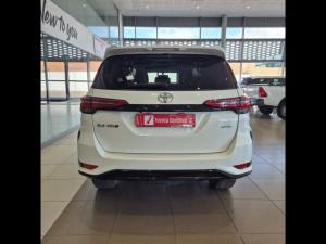 Toyota Fortuner 2.4GD-6 4X4 automatic - Image 5