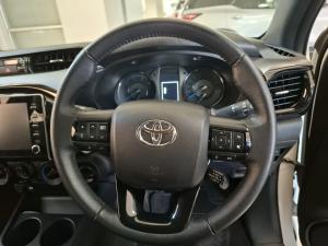 Toyota Hilux 2.8 GD-6 RB Legend 4X4 automaticE/CAB - Image 8