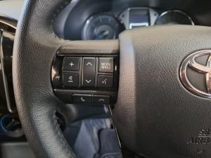 Toyota Hilux 2.8 GD-6 RB Legend 4X4 automaticE/CAB - Image 9