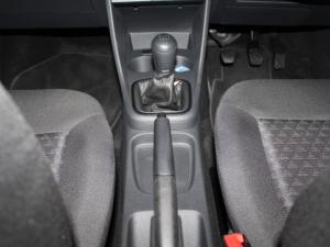 Volkswagen Polo Vivo 1.4 - Image 11