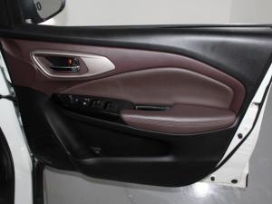 Suzuki Fronx 1.5 GLX automatic - Image 15