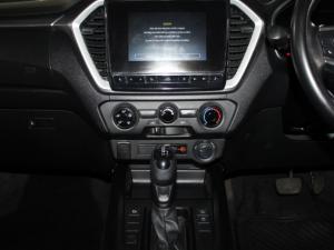 Isuzu D-MAX 1.9 Ddi LS 4X4 automatic D/C - Image 11