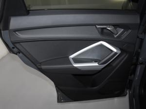 Audi Q3 35 Tfsi S Tronic Advanced - Image 13