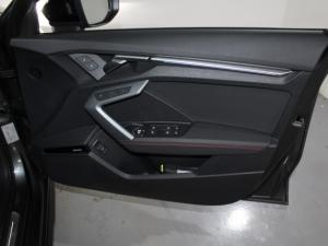 Audi S3 Quattro Stronic - Image 15