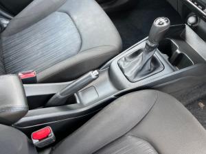 Toyota Starlet 1.5 Xi - Image 12