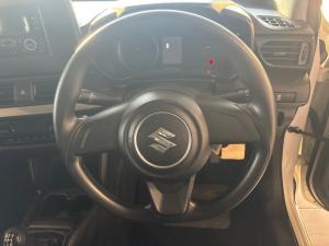 Suzuki Swift 1.2 GL - Image 8