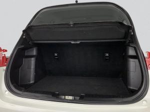 Toyota Urban Cruiser 1.5 Xi - Image 13