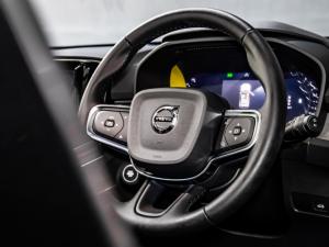 Volvo XC40 B3 Essential - Image 7