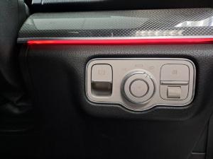 Mercedes-Benz GLE GLE400d 4Matic - Image 15