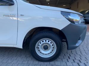 Toyota Hilux 2.4GD single cab chassis cab - Image 6