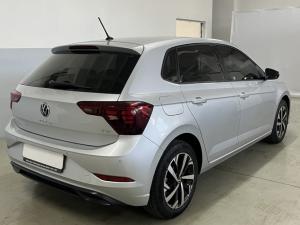 Volkswagen Polo hatch 1.0TSI Life auto - Image 5