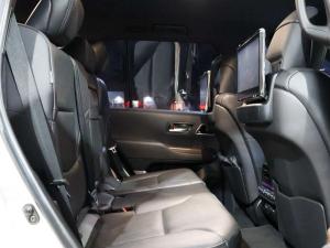 Toyota Land Cruiser 300 3.3D ZX - Image 19