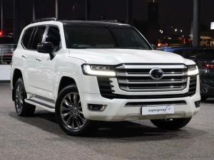 Toyota Land Cruiser 300 3.3D ZX - Image 1