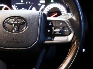Toyota Land Cruiser 300 3.3D ZX - Image 27
